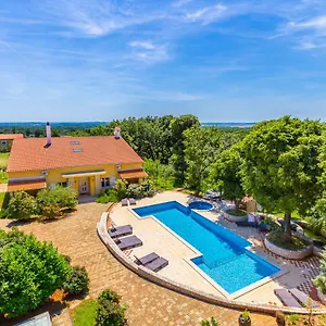 Universe Appartement Pula